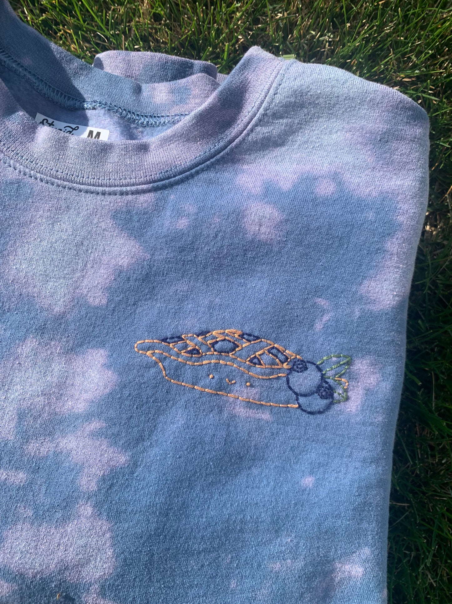 Handmade Blueberry Pie Sweater – Cozy Knit Pullover with Cottagecore Dessert-Inspired Design