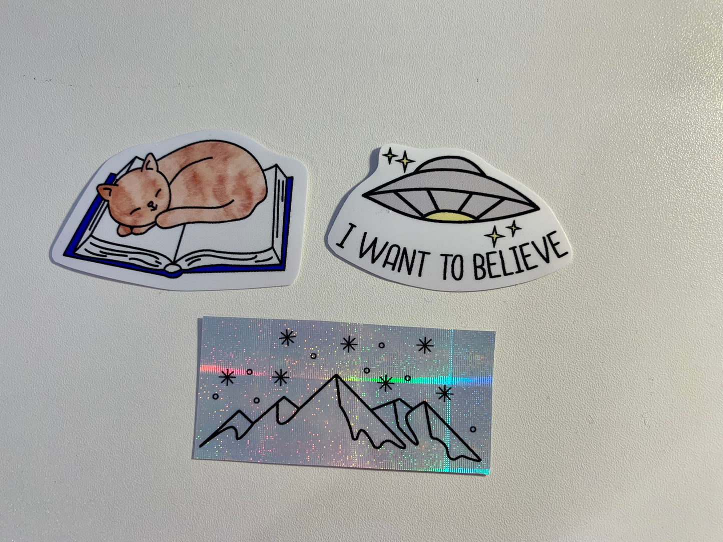 Holographic UFO Sticker • "I Want To Believe" Glossy Vinyl Decal