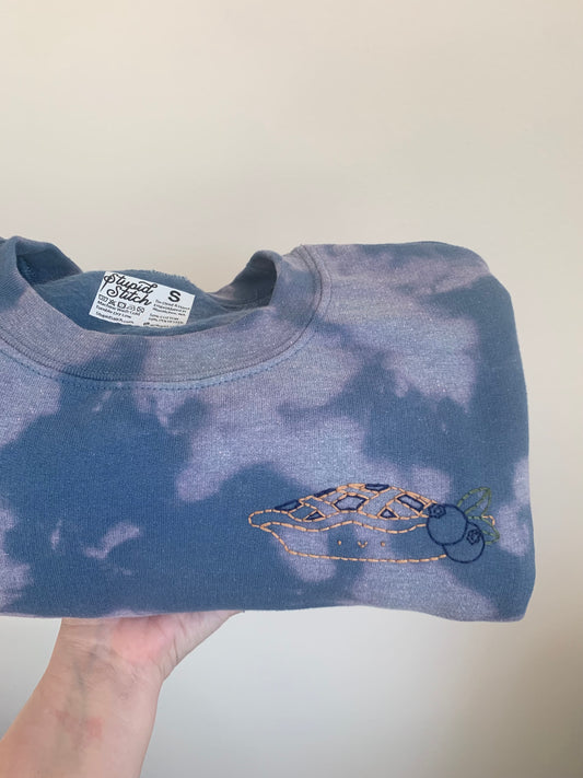 Handmade Blueberry Pie Sweater – Cozy Knit Pullover with Cottagecore Dessert-Inspired Design