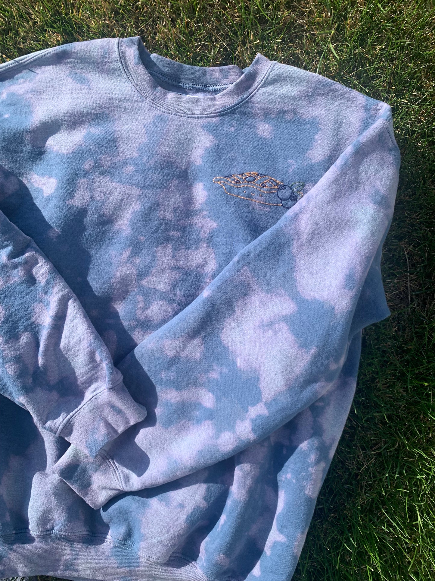 Handmade Blueberry Pie Sweater – Cozy Knit Pullover with Cottagecore Dessert-Inspired Design